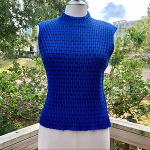 St. John Knit Top